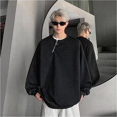 黑色