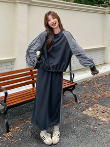 休闲运动风穿搭黑色卫衣套装女春秋超火好看高级小众半身裙两件套图片