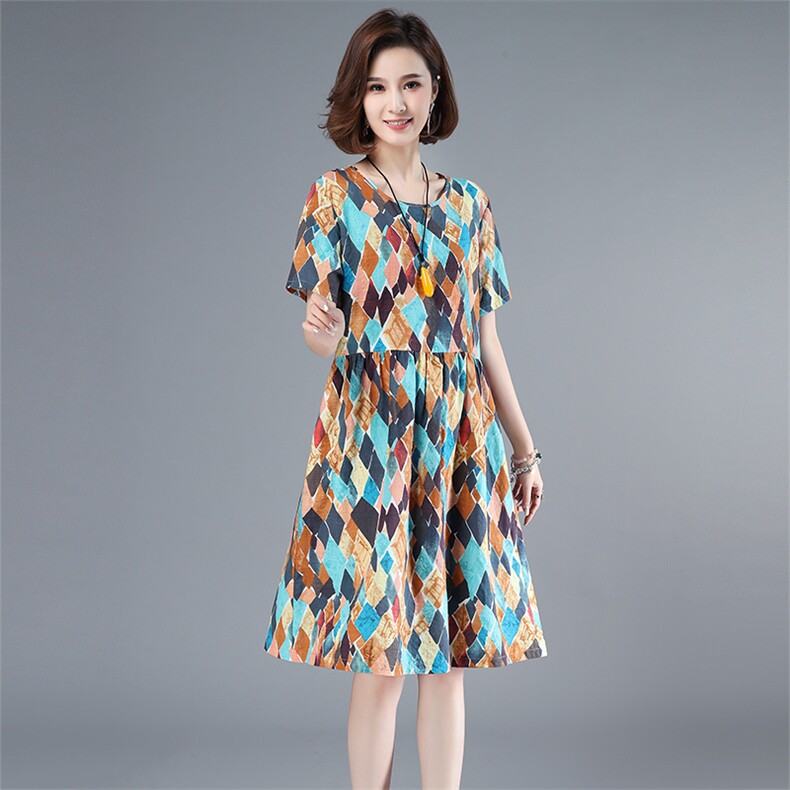 2021年夏季中长款通勤韩版套头A字裙民族风连衣裙印花高腰裙短袖，女装连衣裙，伊满意