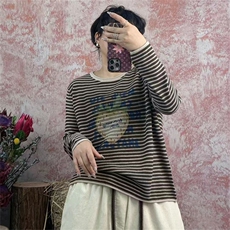 咖啡色