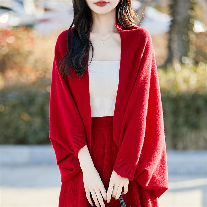100%纯羊毛披肩开衫女春秋款V领针织斗篷毛衣宽松蝙蝠袖外搭上衣,饰品披肩,蒙特羊绒