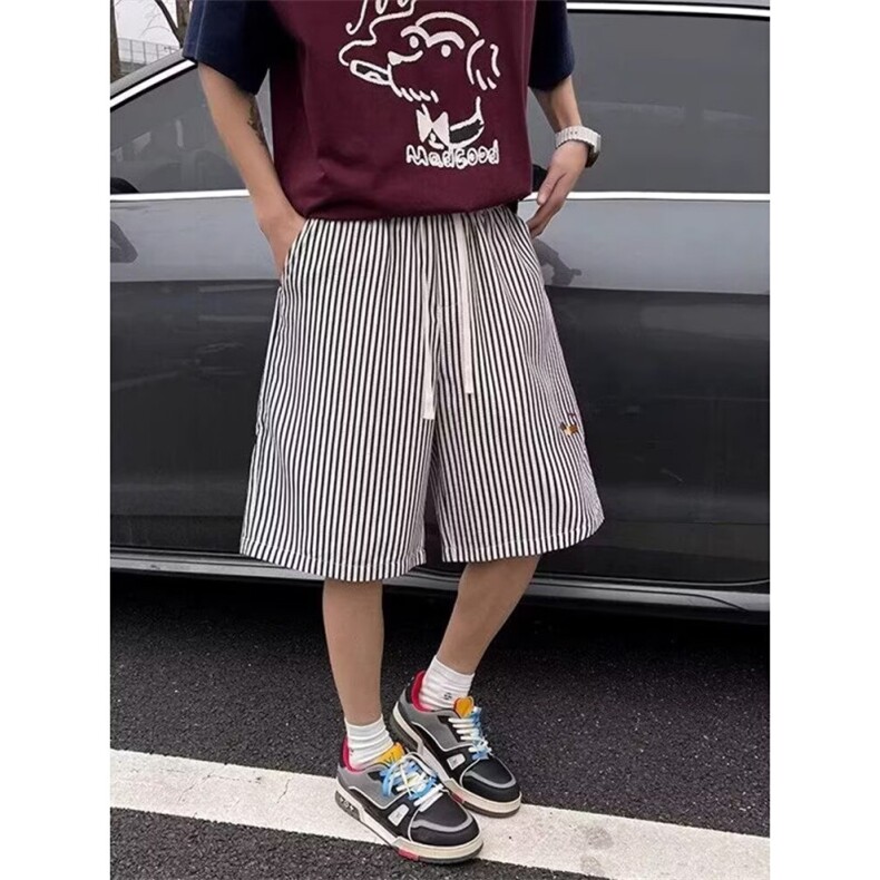 WE1602-P22竖纹腊肠小狗刺绣短裤男女夏季薄款多巴胺宽松直筒,男装牛仔裤,电商B323A
