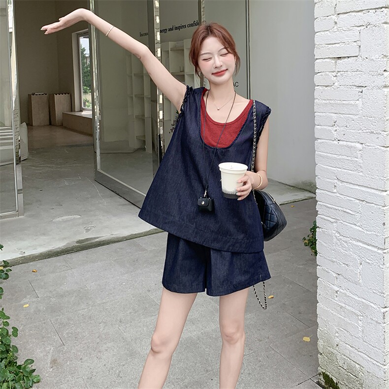 2025夏季新款韩版拼色U领假两件无袖背心牛仔短裤套装女时尚套装,女装套装/套裙,2C255