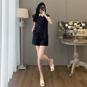 韩系设计感休闲时尚套装女夏遮肉显瘦针织翻领无袖上衣短裤两件套图片