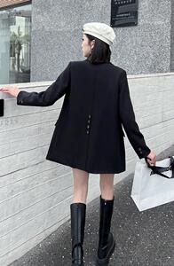爆版西服外套图片