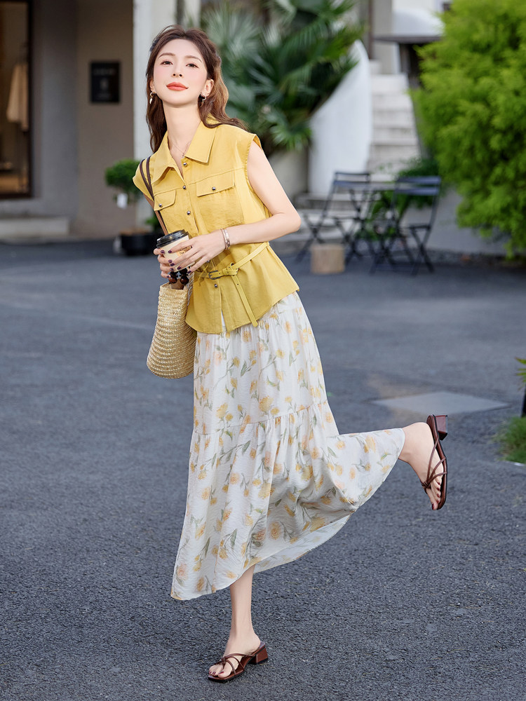 2025超火夏装一整套高级感夏日绝美无袖衬衫碎花半身裙洋气两件套,女装套装/套裙,意芙