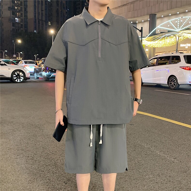 新款休闲套装图片