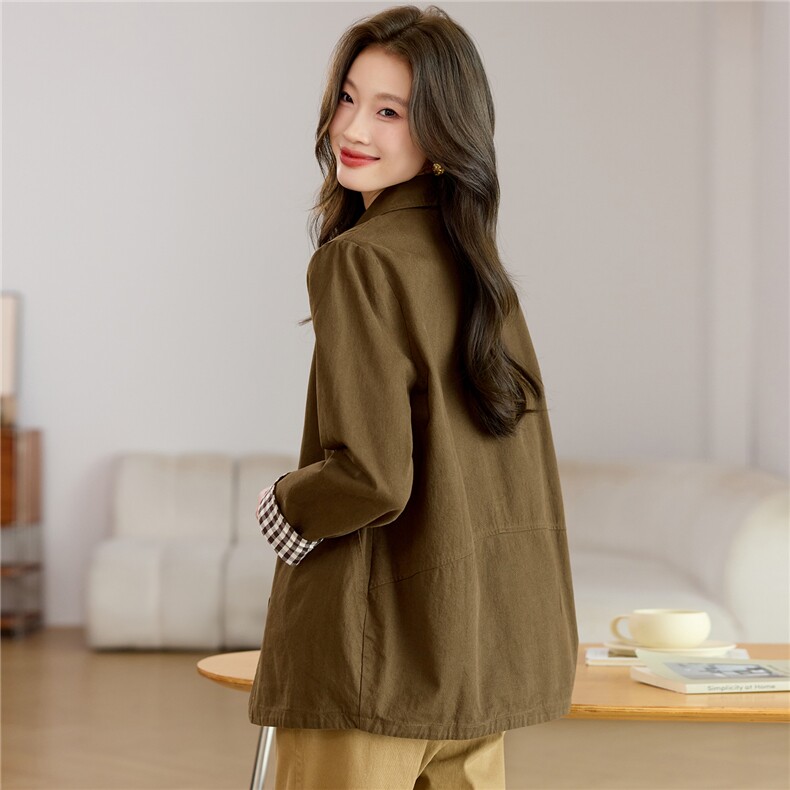 2026春秋季时尚简约显瘦休闲百搭潮流短撞色外套，女装短外套，独衣靓