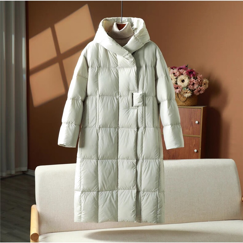 2024年秋冬季新款保暖加厚休闲百搭宽松长款大被子羽绒服，女装羽绒服，牛米欧羽绒服工厂店
