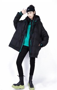 羽绒服热销中,女装羽绒服,拾年