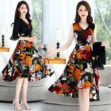 2023年夏季新款时尚气质雪纺大花两件套连衣裙，女装连衣裙，鑫鑫美