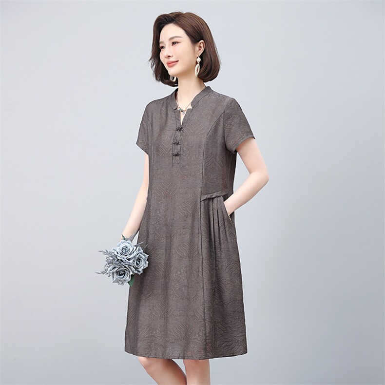 中年妈妈天丝短袖高端连衣裙女夏时尚大码宽松巨好看洋气提花裙子，女装连衣裙，雪樱依海