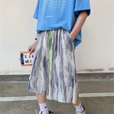 灰色