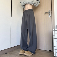 灰色