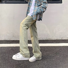 泥黄色