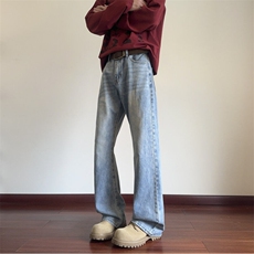 冰蓝色