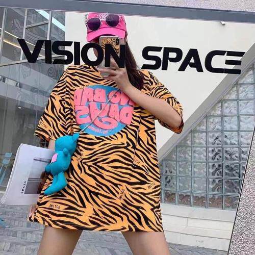 现货：时尚欧韩大版豹纹T恤：三色现货，黑白，粉，黄。，女装T恤，金川古韵