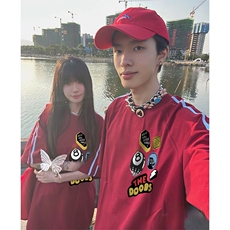 抖音得物高品质二开240克宽松纯棉美式潮牌三条杠织带短袖T恤，男装T恤，电商A486-1
