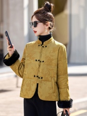新中式G风羽绒服女2025冬新款今年流行小个子短款亮色盘扣外套，女装羽绒服，衣之秀