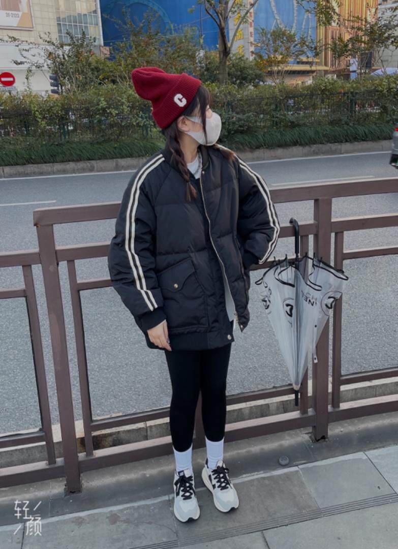 韩版情侣款羽绒服，女装羽绒服，玩美