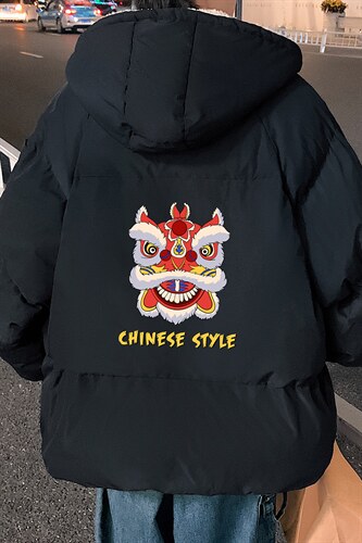 黑色