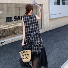 减龄格子木耳边格子黑色无袖背心连衣裙女夏2025新款长裙韩系别致，女装连衣裙，2C277