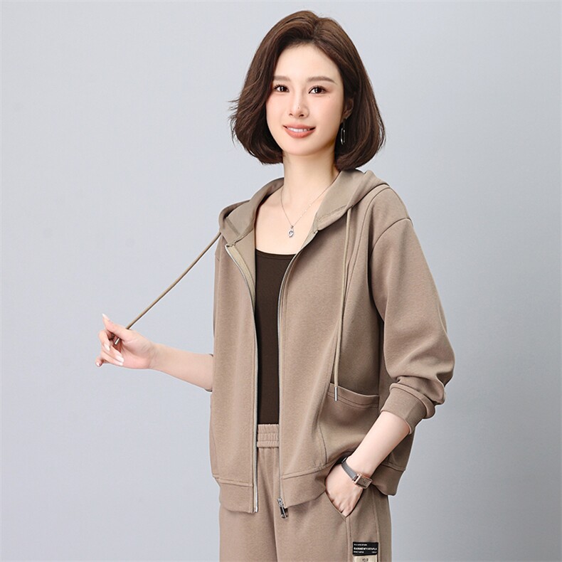 时尚气质休闲连帽宽松短外套女款百搭显瘦上衣,女装短外套,依恋蒂丝