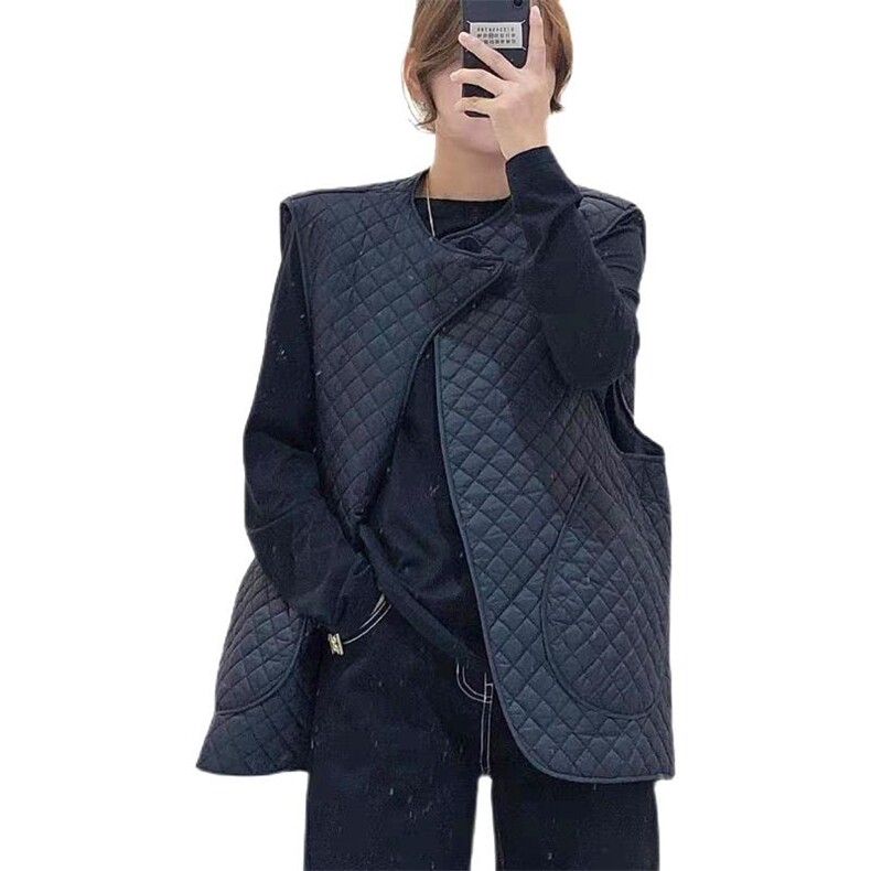 压格马甲，女装马甲，卡薇尔