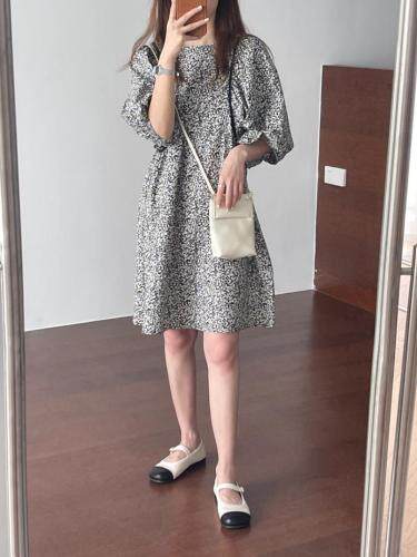 撞色包条褶皱碎花中长款连衣裙，女装连衣裙，TVMV(4F)