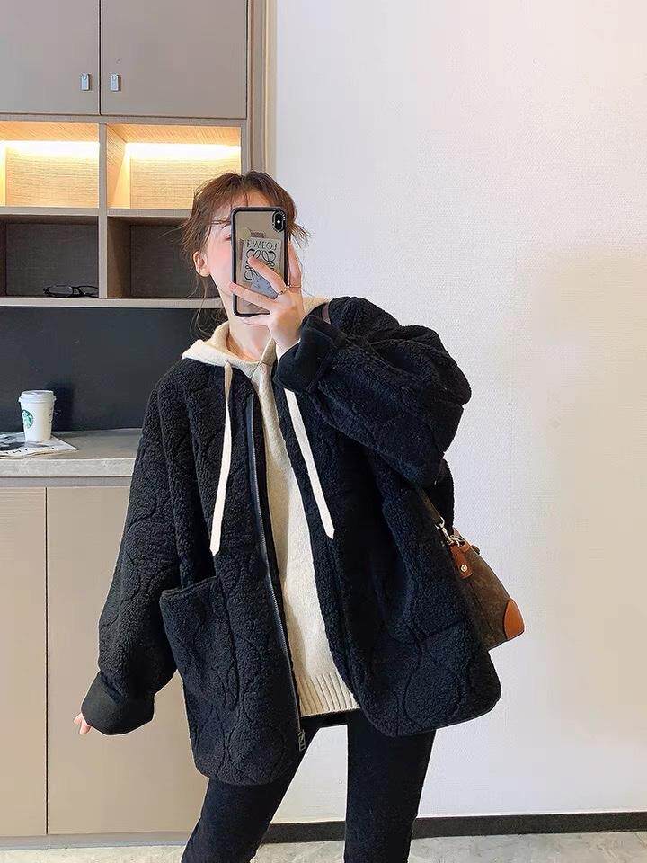 新款压花皮毛一体外套，其它，Fairy mall
