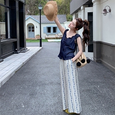 夏季新款少女感显瘦碎花阔腿裤两件套温柔系穿搭法式牛仔小衫套装，女装套装/套裙，浙宝305