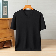 2025年夏季新款男士V领短袖宽松型，男装T恤，美创羊绒