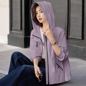 现货。短款夹克短外套女春秋款气质时尚设计感洋气宽松上衣图片