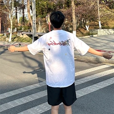 白色