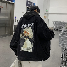 黑色