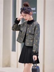 现货2025年新款小香风粗花呢套裙秋冬淑女短外套麂皮绒百折裙短裙，女装套装/套裙，尚洛菲