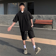 暗黑色