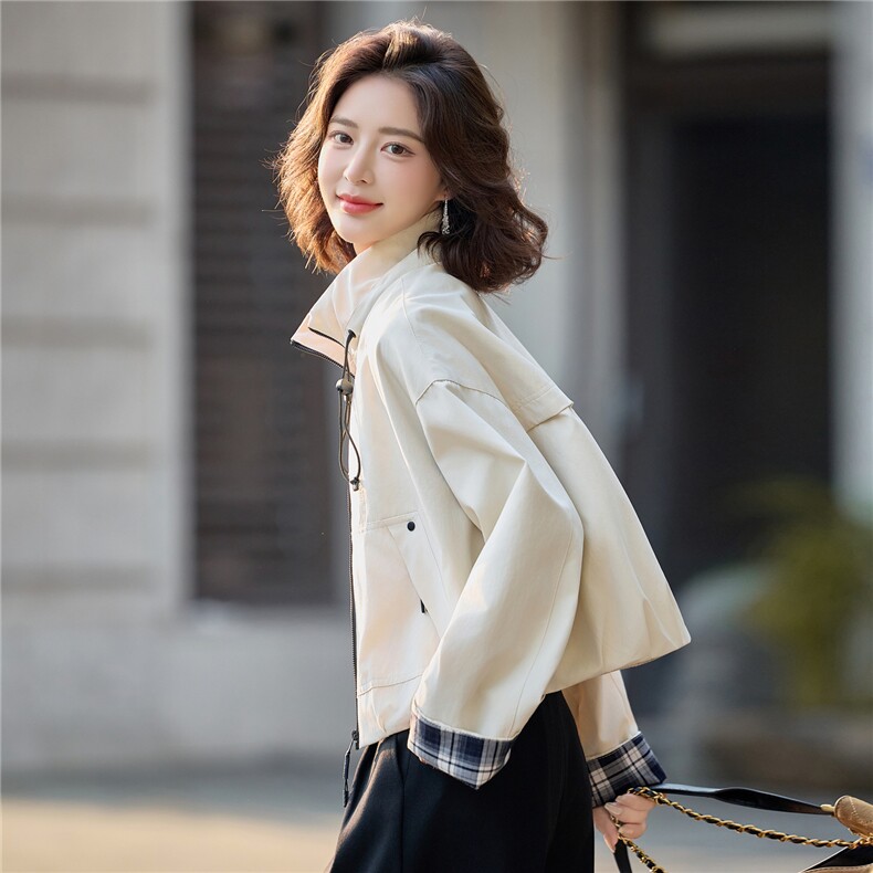 时尚休闲立领抽绳短外套女2025秋季格纹袖口拼接宽松显瘦夹克上衣,女装短外套,沁沁公主