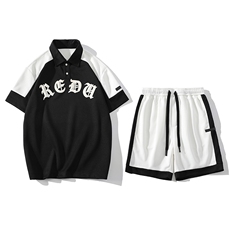 黑色