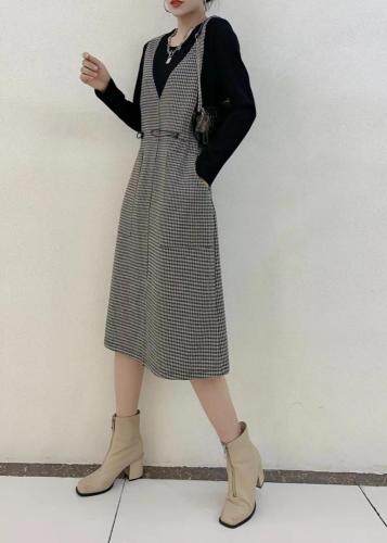 【现货】秋季新款时尚修身显瘦拼接假两件连衣裙，女装连衣裙，名怡