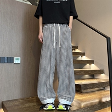 黑白色