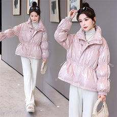 短羽绒服冬季女2024年新款泡芙感立领时尚宽松显瘦白鸭绒面包服，女装羽绒服，时尚俏佳人