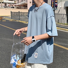 天蓝色