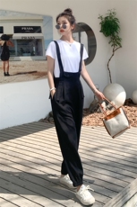 休闲流行背带裤ins潮2026夏季新款欧货时尚束脚裤吊带裤两件套装，女装套装/套裙，霓裳依族
