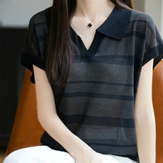 深灰色Polo领短袖T恤女2025夏季新款撞色条纹运动风百搭轻薄上衣，女装T恤，唐诺