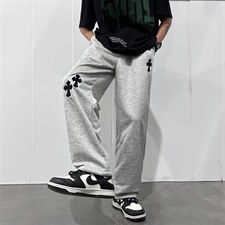 灰色