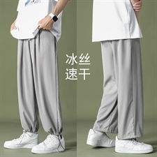 浅灰色