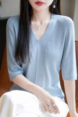 夏季时尚显瘦百搭女士抽条V领短袖，女装T恤，邦太羊绒