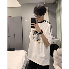 白色