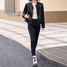 现货韩版短款皮衣女2024年春秋季新款减龄清新PU皮夹克小个子外套，女装皮衣，潮流依族